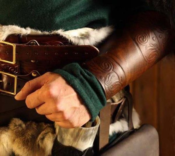 Huginn and Muninn LARP Leather Vambraces - Image 3