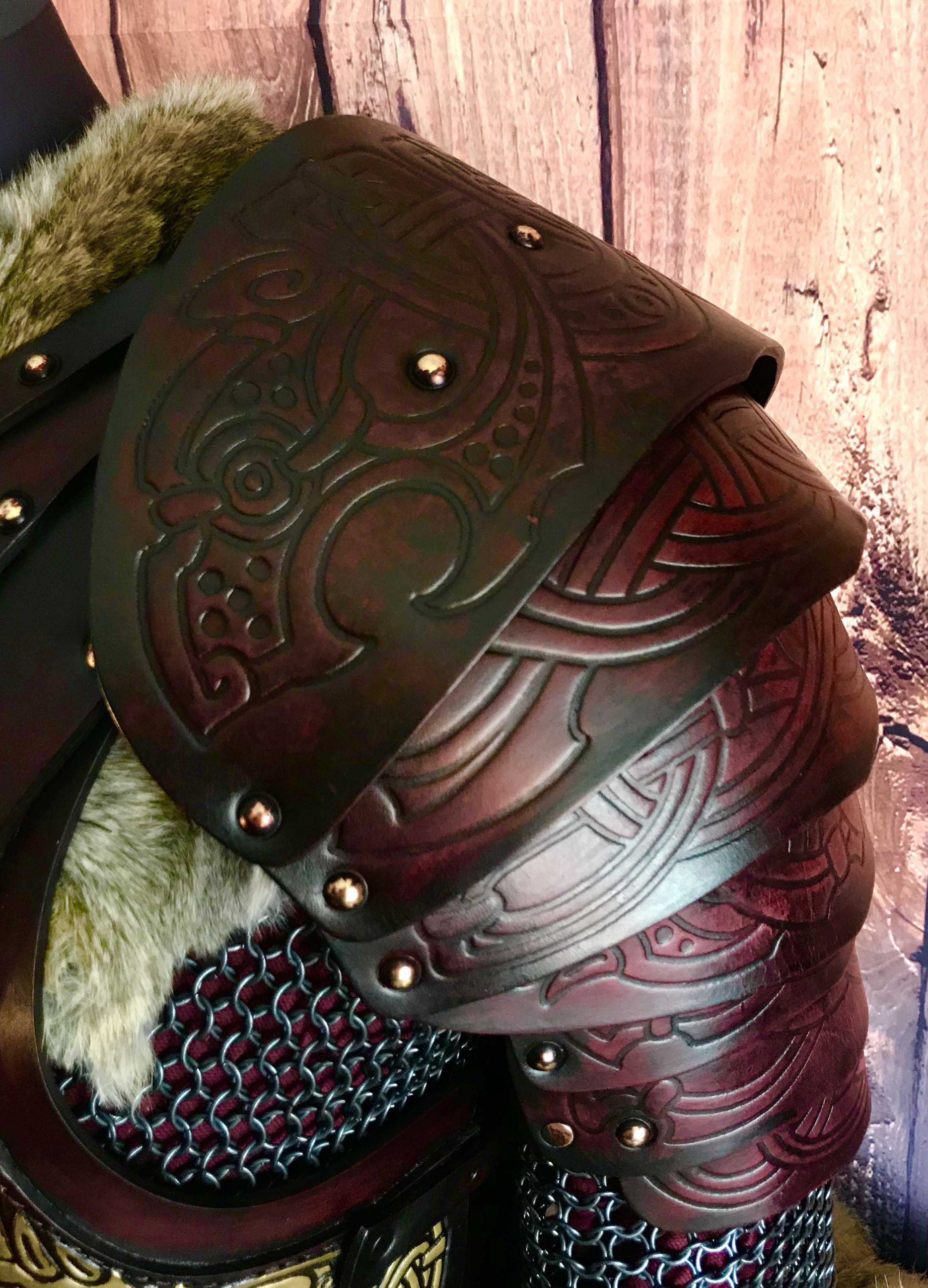 Gunnar LARP Leather Shoulders